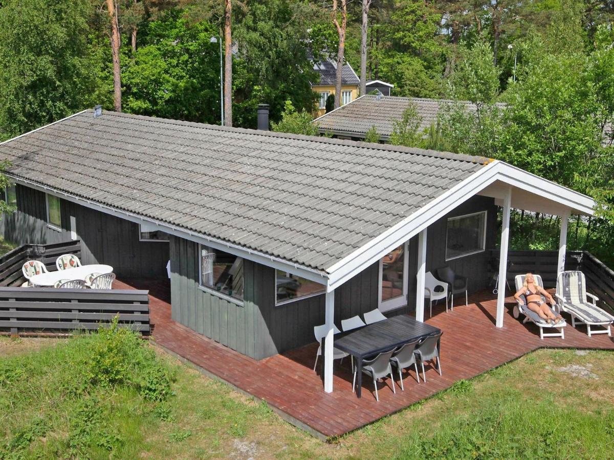 8 Person Holiday Home In Nex Snogebaek Exterior photo