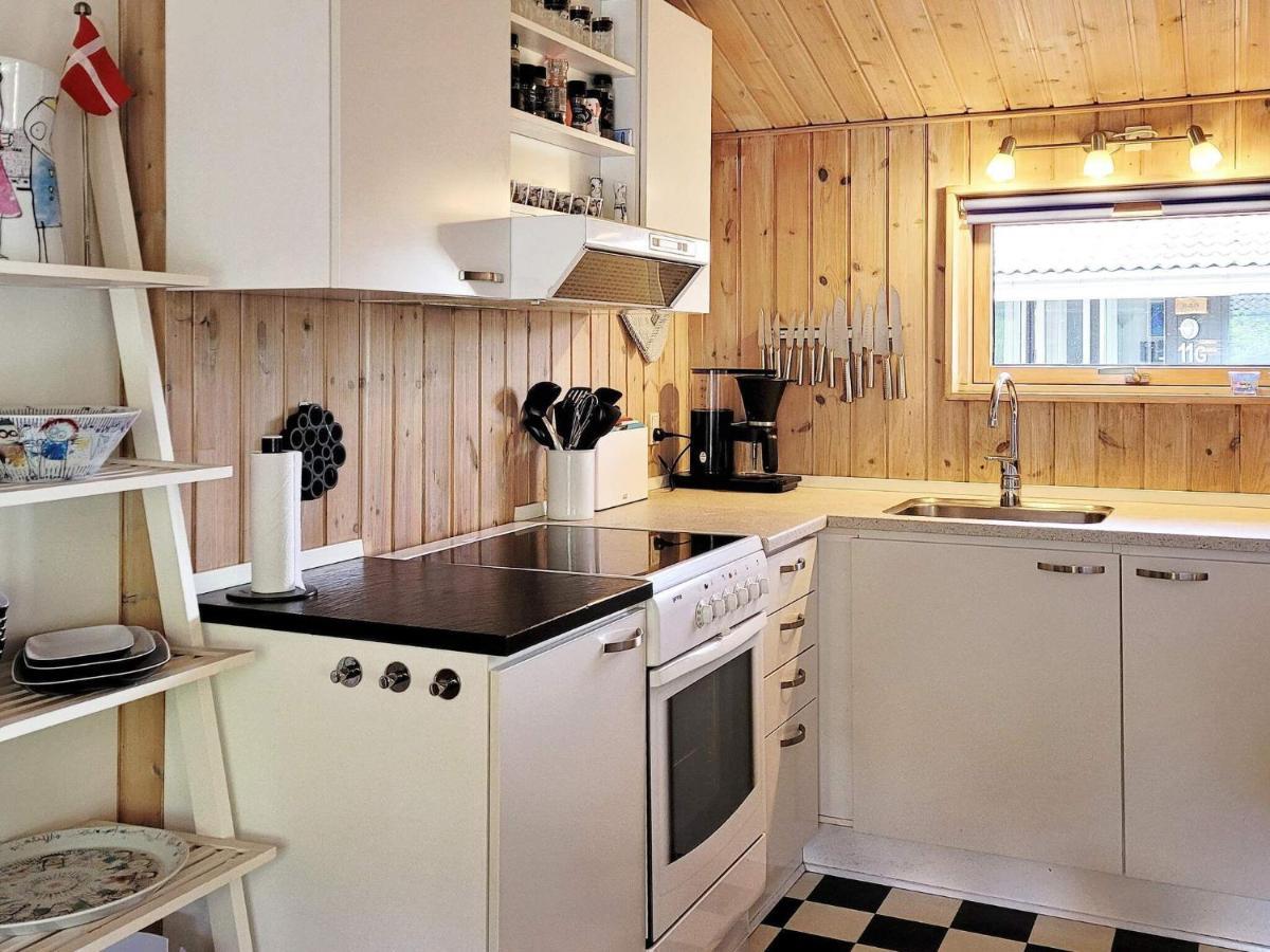 8 Person Holiday Home In Nex Snogebaek Exterior photo