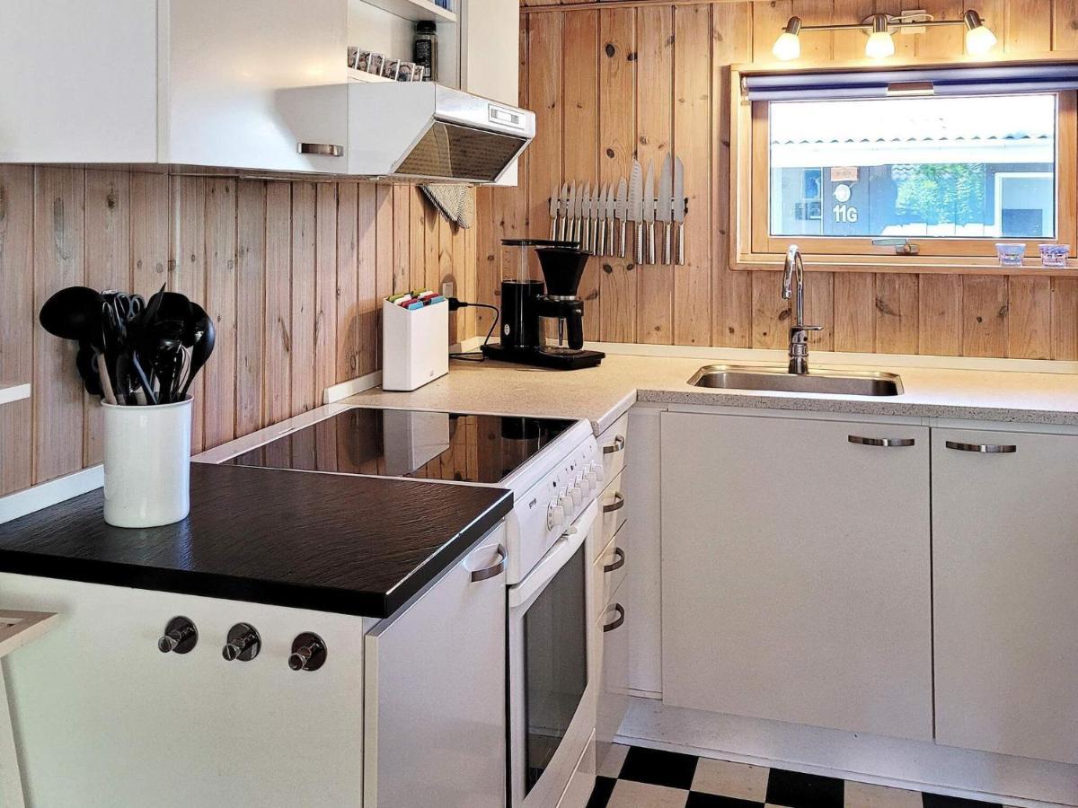 8 Person Holiday Home In Nex Snogebaek Exterior photo